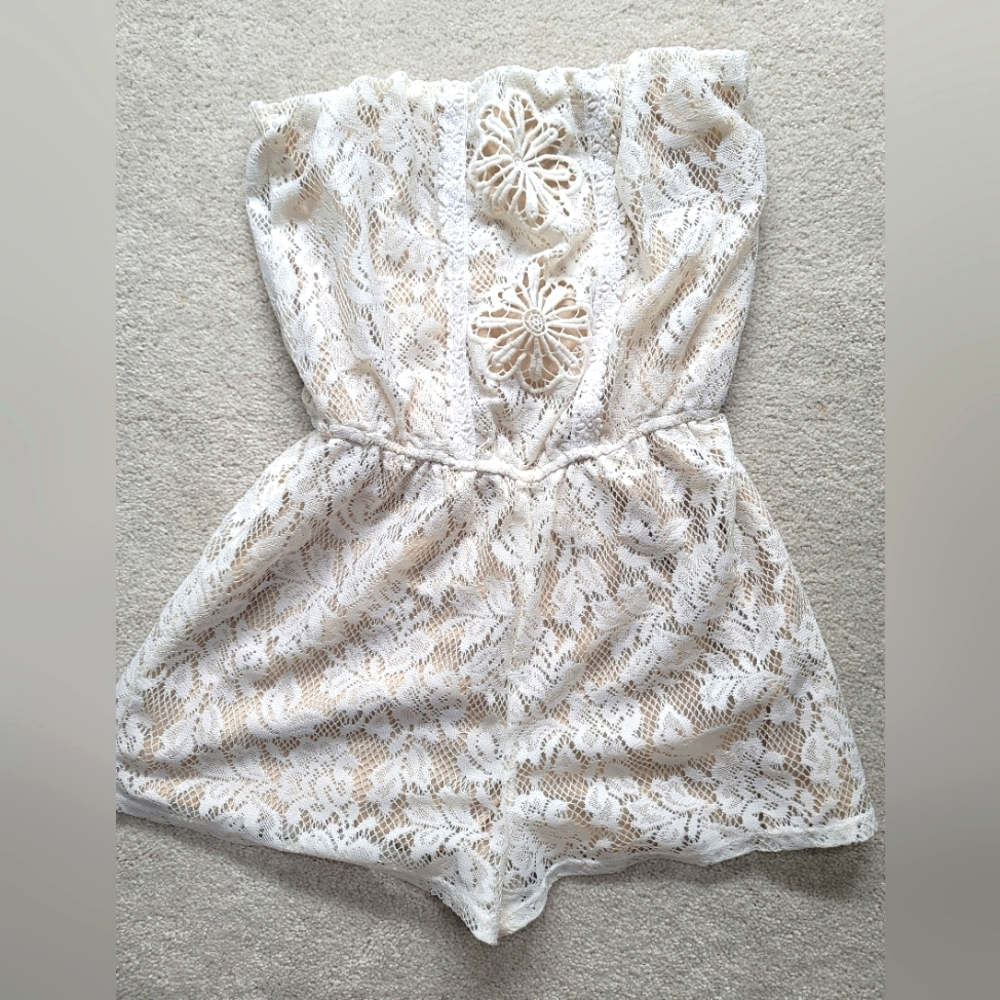 Worn 1x Romper